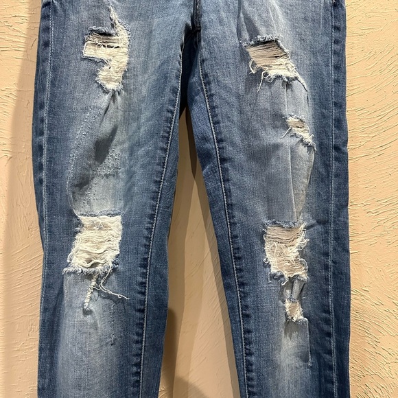 KanCan distressed high rise skinny jeans size 9/28 super cute 
T3 - Picture 3 of 16